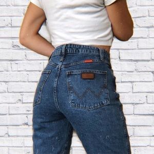 VINTAGE WRANGLER MOM JEANS